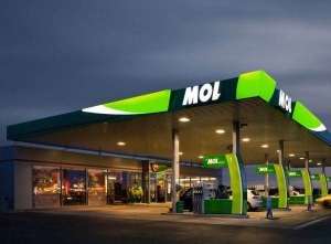 MOL cumpără de la Gazprom participaţia de 56,15% deţinută în compania sârbă NIS